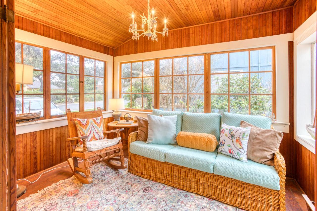 Seaside Classic Cozy Bungalow Exterior foto